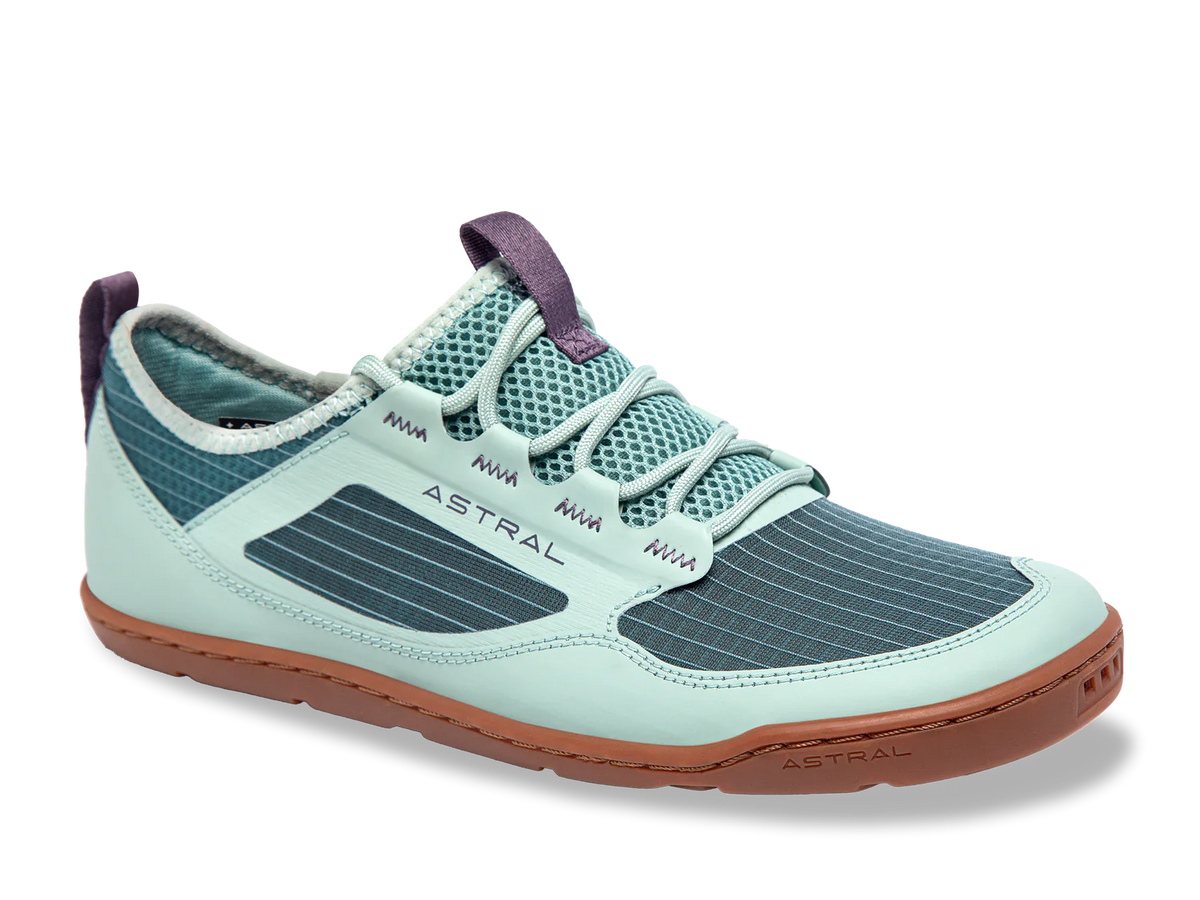 footwear for whitewater rafting and kayaking